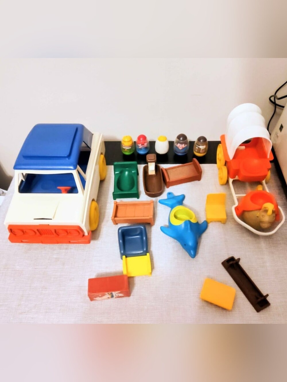 Vintage 1970's Hasbro Weeble Wobbles Car, figures & accessories